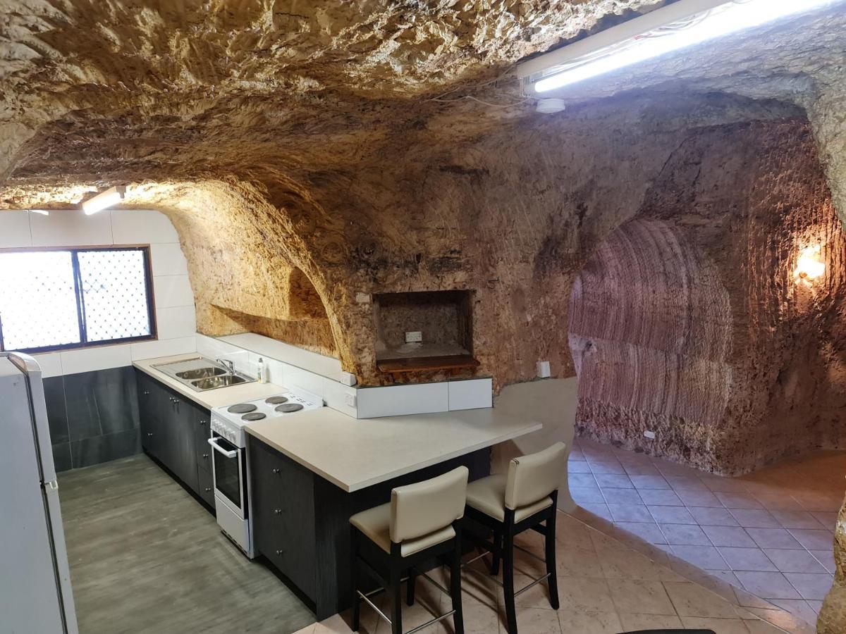 Underwood Court Fresh Dugout- Hosted By Coober Pedy Accommodations Экстерьер фото