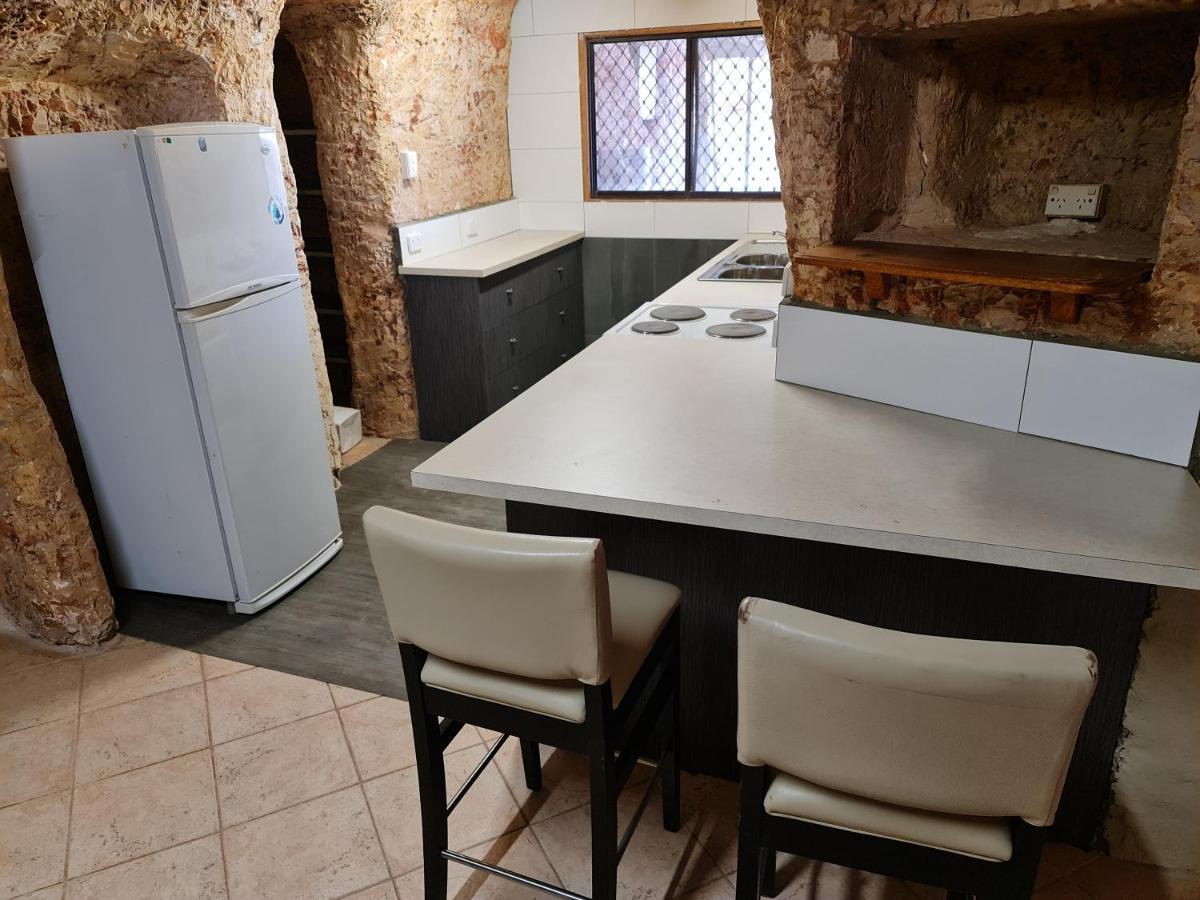 Underwood Court Fresh Dugout- Hosted By Coober Pedy Accommodations Экстерьер фото