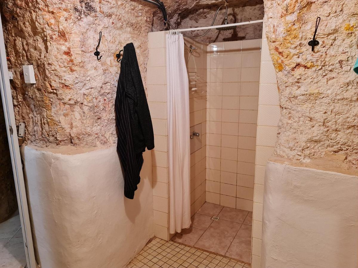 Underwood Court Fresh Dugout- Hosted By Coober Pedy Accommodations Экстерьер фото